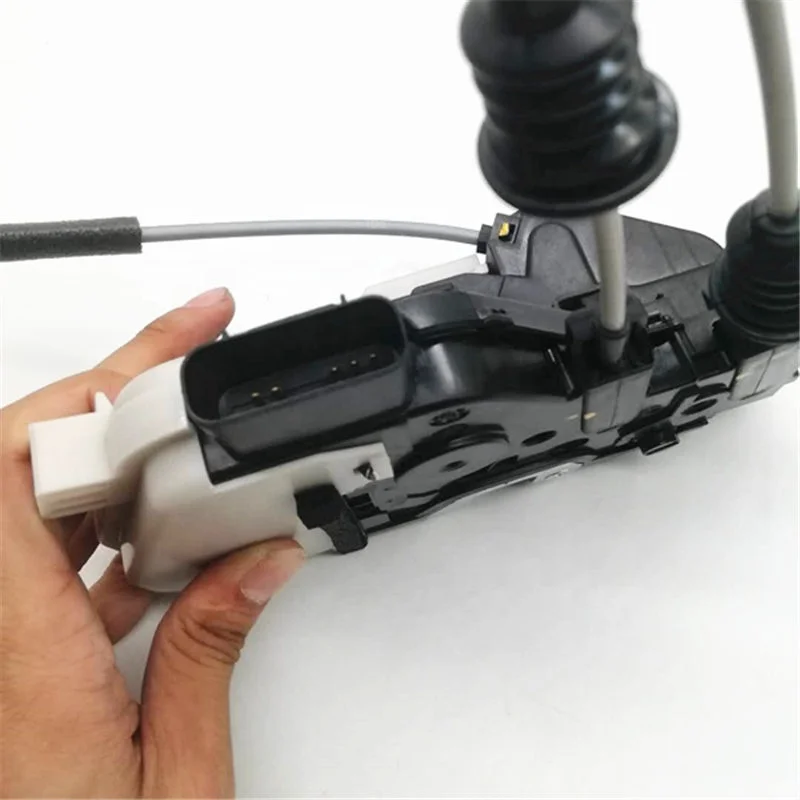 814102W000 814202W000 Rear Door Lock Latch Actuator Motor LH RH for hyundai Santa fe DM 13-18 81410-2W000 81420-2W000