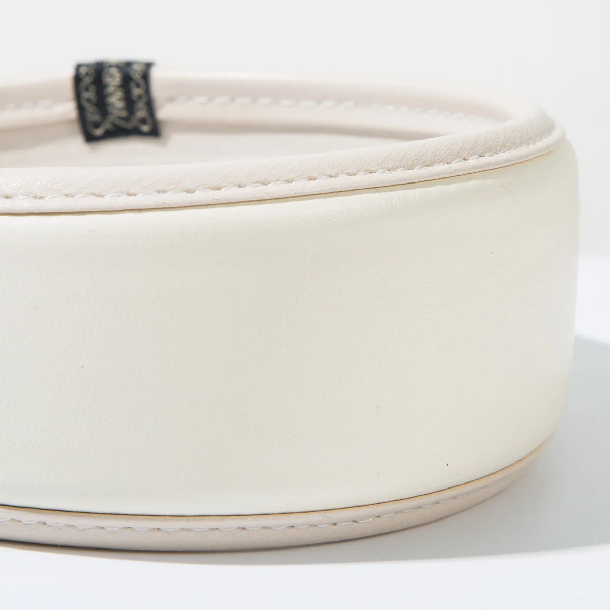 Koreanisches Vintage PU-Leder Breites Stirnband für Damen, Modisches Allzweck-Haarband, Vielseitiges Tägliches Haaraccessoire – Detail 4