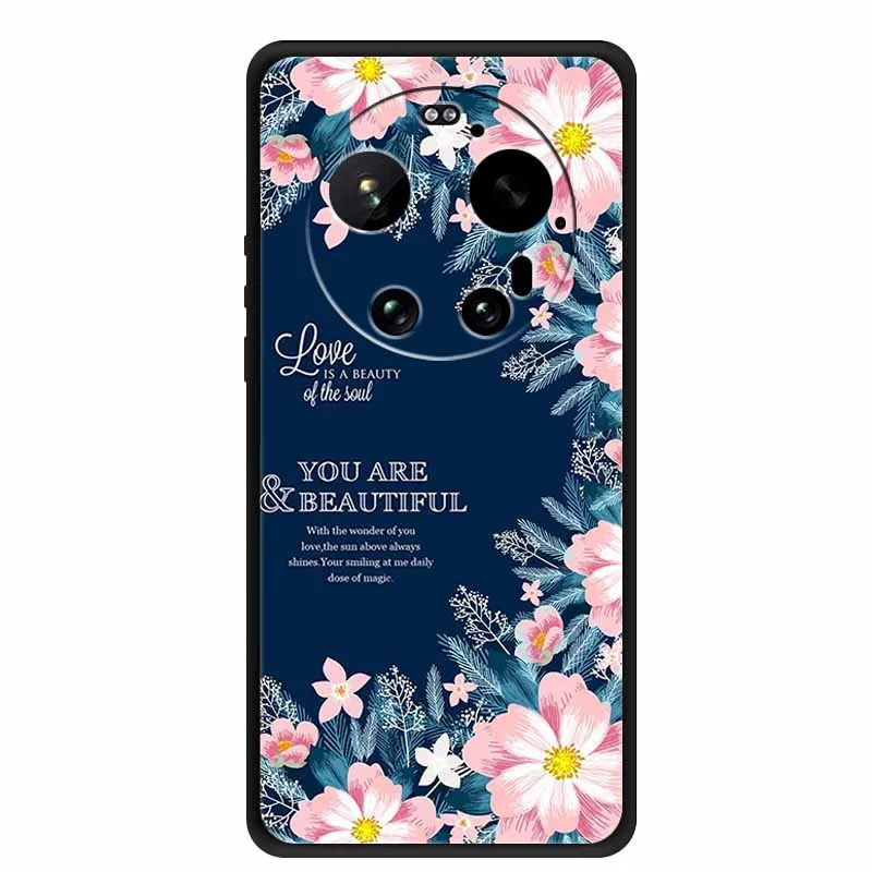Luxury Soft Silicone Protective Cover with Sci-Fi Style