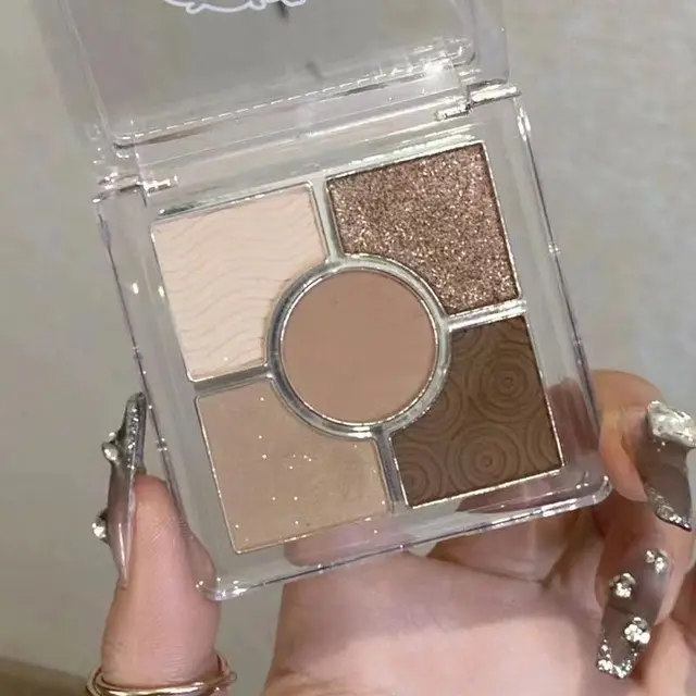 다양한 룩을 위한 자연스럽고 휴대용 5 색 포켓 아이섀도우