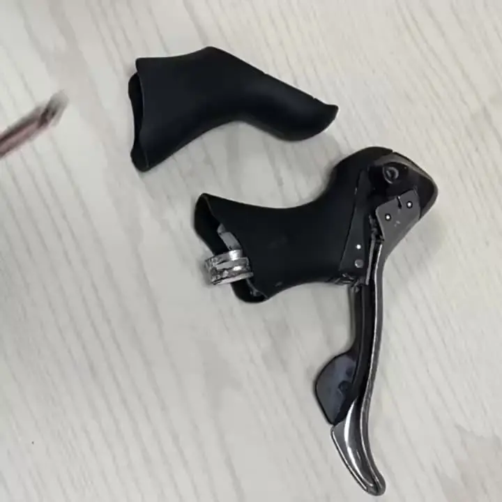 Shimano ST-2300 シフター・レバー Amazon.co.jp: SHIMANOシマノ shimano2300 ST-2300 デュアル