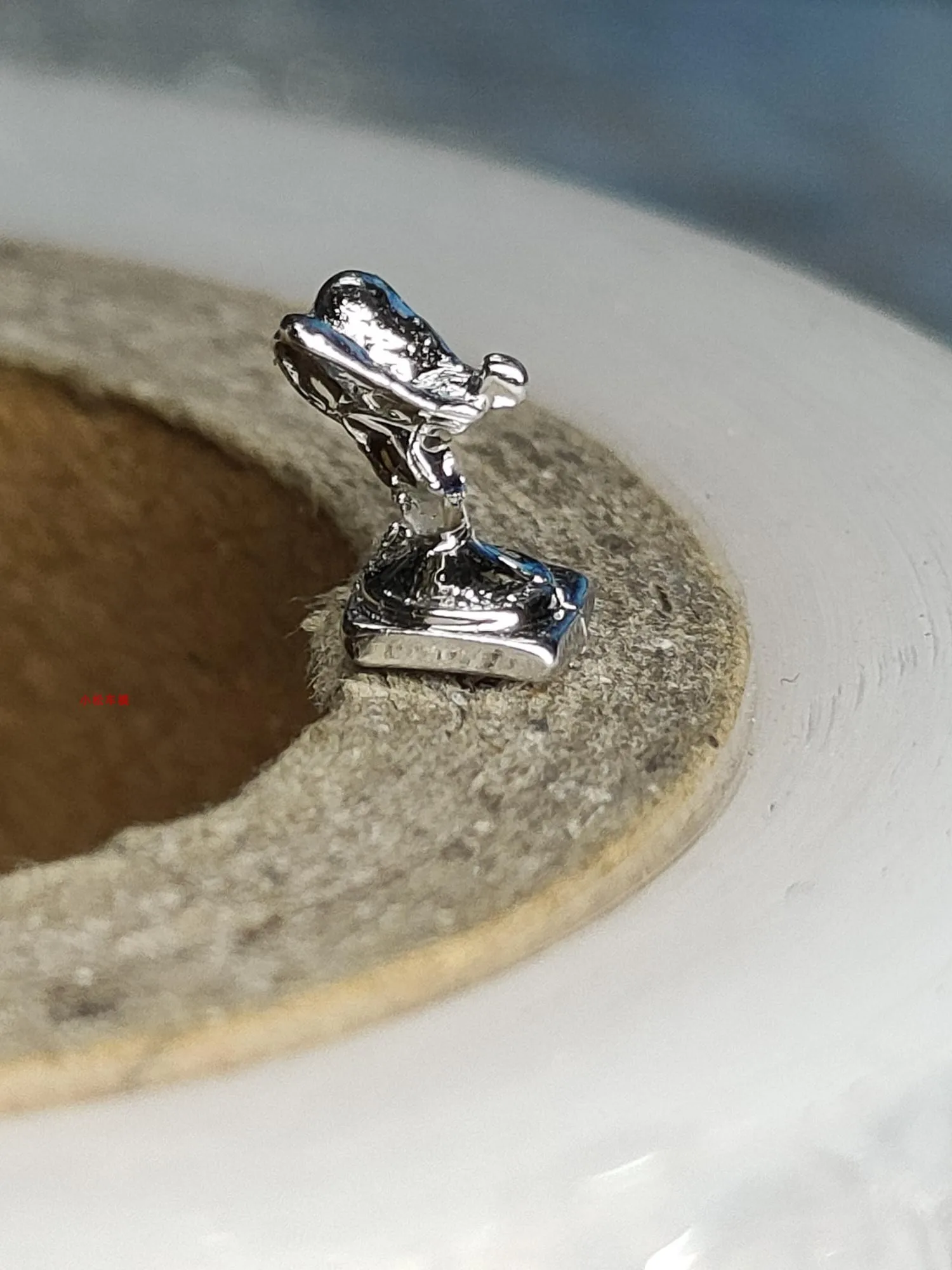 1:18 롤스로이스 자동차 엠블럼 - 스피릿 오브 에스테이키스 - 전면 스탠딩 사인(1:18 자동차 모델 액세서리) 수리 부품