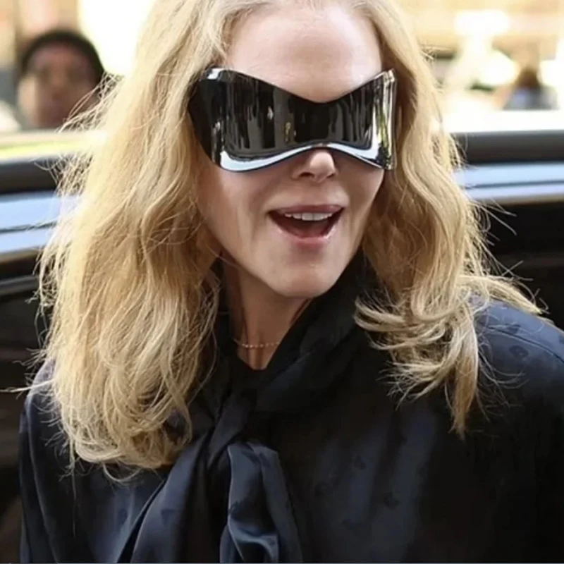 

Модные новые солнцезащитные очки большого размера без оправы 2024 женские и мужские солнцезащитные очки Future Technology Sense Y2K в стиле панк