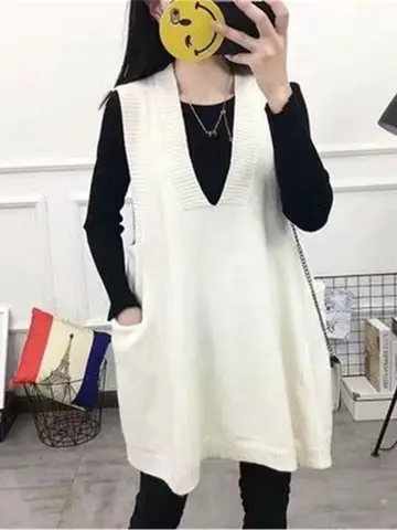 Fashion Sweater Vest Women V-neck Knitted Solid Simple All-match Loose Leisure Trendy Pocket Classic Jumper 3XL 4XL Womens