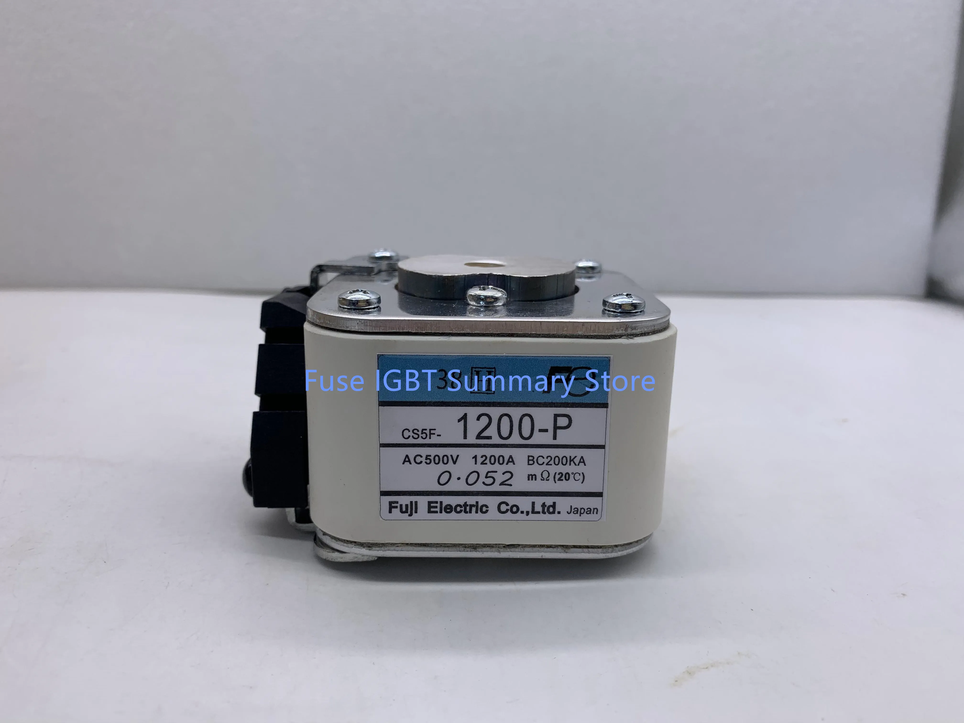 

Fuse CS5F1200-P