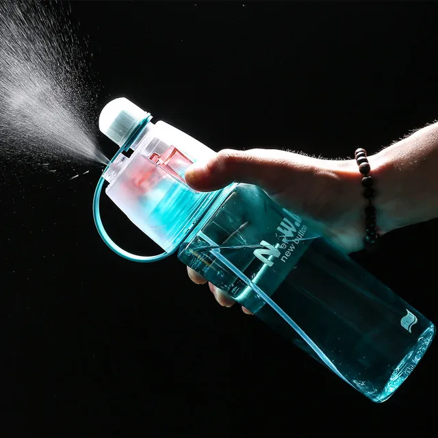 Nuovo 400/600Ml 3 colori in plastica solida Spray Cool Summer Sport bottiglia d'acqua portatile arrampicata all'aperto bottiglie Shaker per bici 1