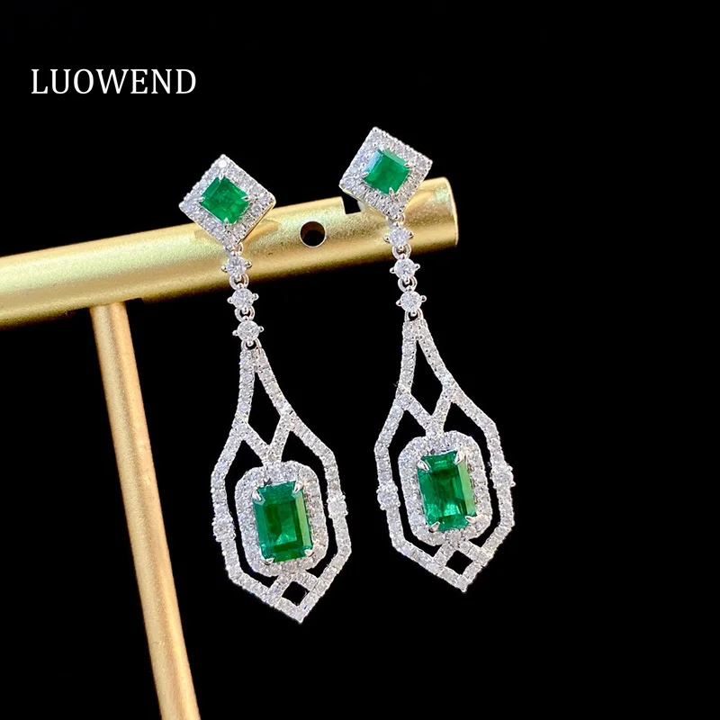 

LUOWEND 18K White Gold Earrings Luxury Elegant Style Natural Emerald Shiny Diamond Gemstone Earrings for Women Senior Banquet