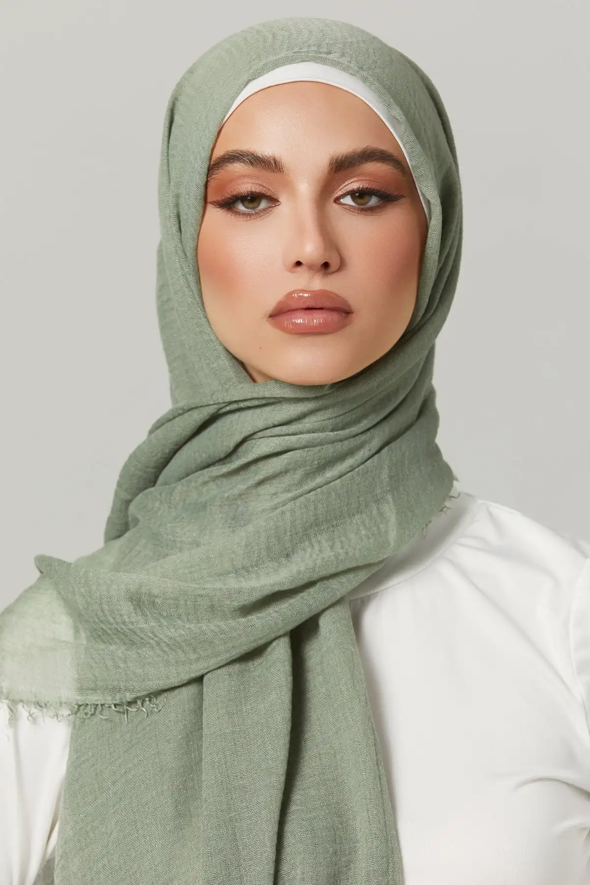 1-61 colors Pleated Plain Hijab Scarf Bubble Solid Muslim Turban Wrinkle Women Scarves Veil Ripple Hijab Scarf Shawl Headscarf 2