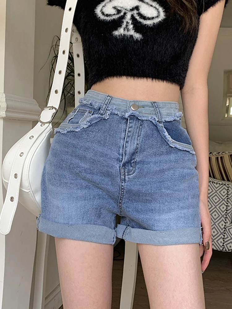 

FTLZZ New Summer Women Casual Vintage High Waist Button Straight Denim Shorts Lady Fashion Pockets Wide Leg Jean Shorts