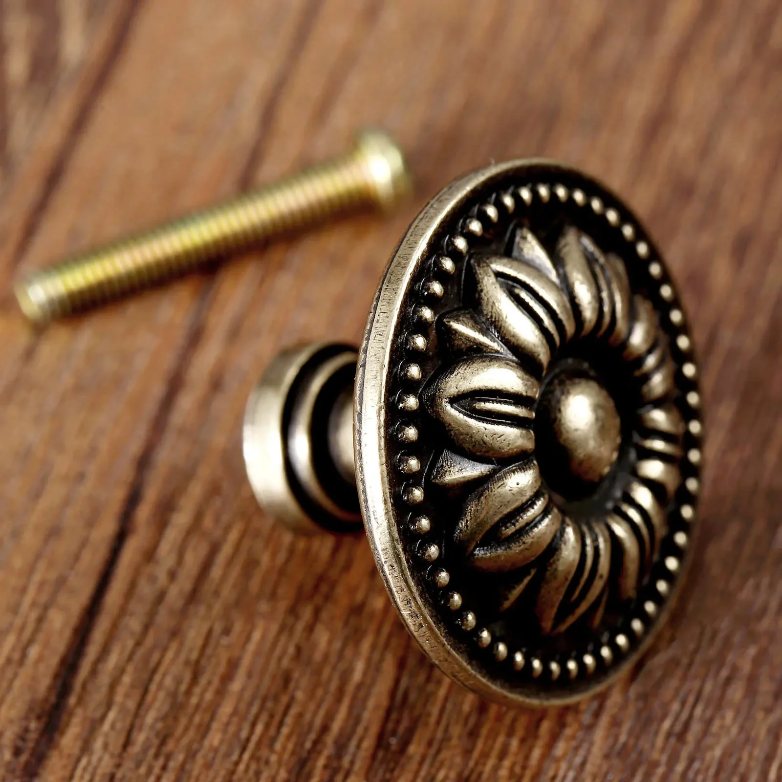 Single Hole Retro Drawer Pulls Knob Antique Bronze Furniture Knobs and Handles Kitchen Cabinets Cupboard Door Handle 32/36mm 1Pc furniture knobs