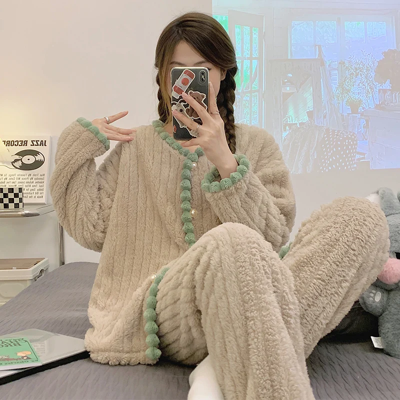 Winter plush 280g coral velvet pajamas women thickened pit cardigan flannel women's pajamas lace girls' home clothes suit