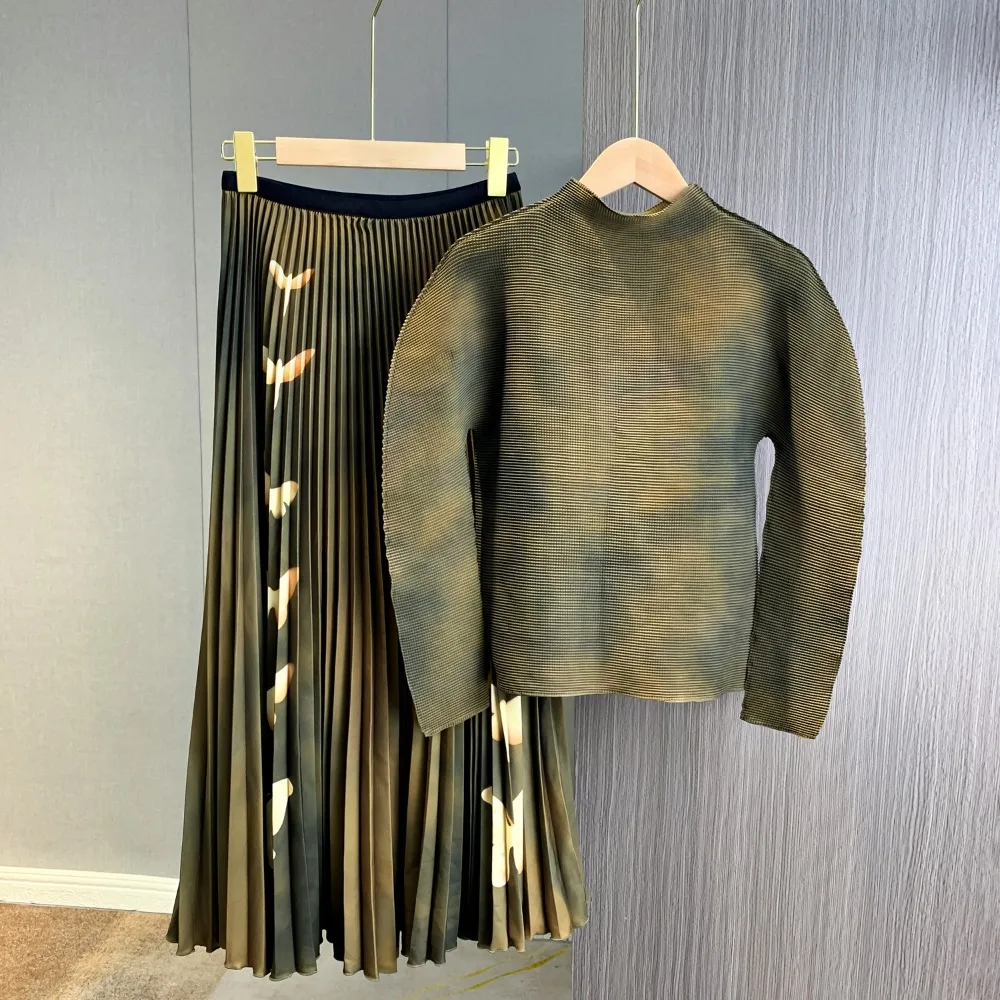 

Miyake Pleated Butterfly Print Half-body Skirt Suit High-end Fashion Temperament Slim Two-piece Female 2023 Fall New Clothing