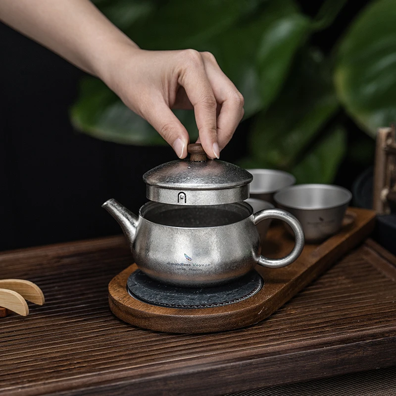 260 ml Titan-Teekanne mit Filter, chinesisches Kung-Fu-Teeset, leicht, tragbar, für Camping, Büro, Zuhause – Detail 9