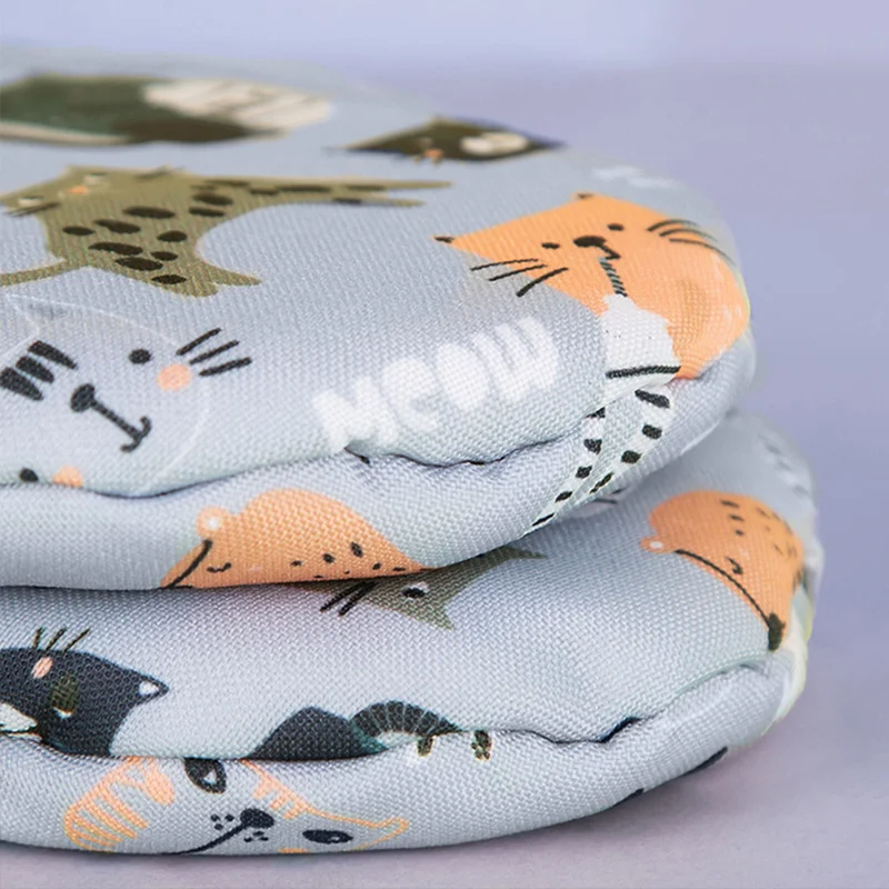 Heat-Resistant Oven Gloves 3