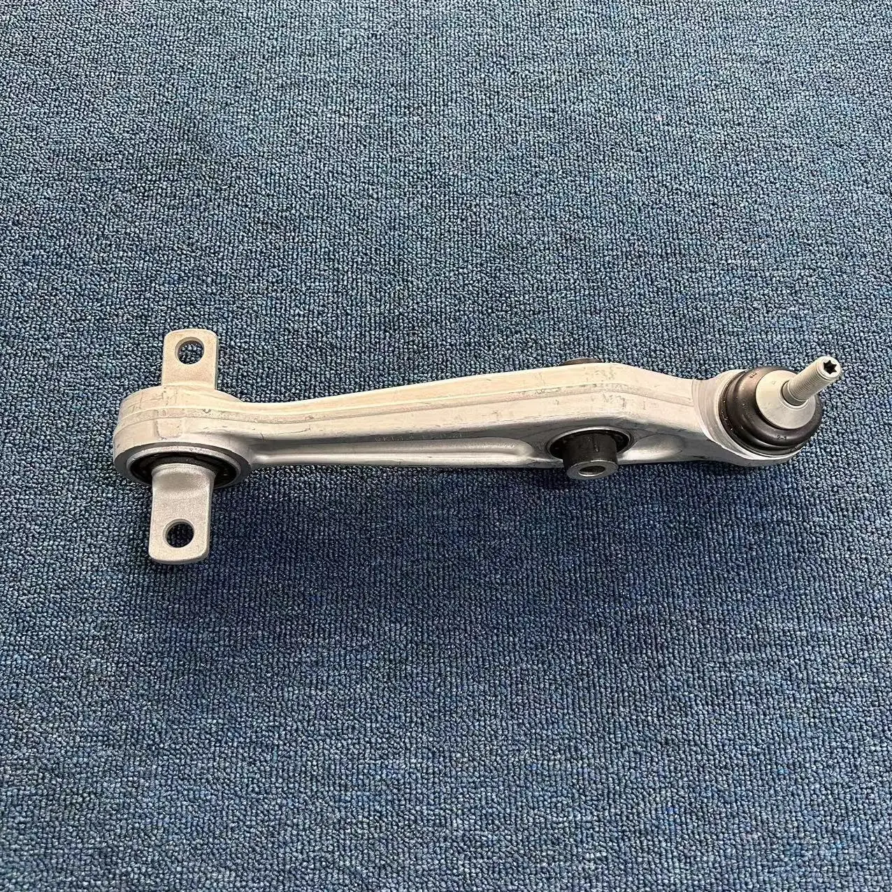 Control Arm For TESLA MODEL 3 MODEL Y CONTROL ARM LOWER LATERAL LINK FRONT 1188341-00-C 1044359-00-A