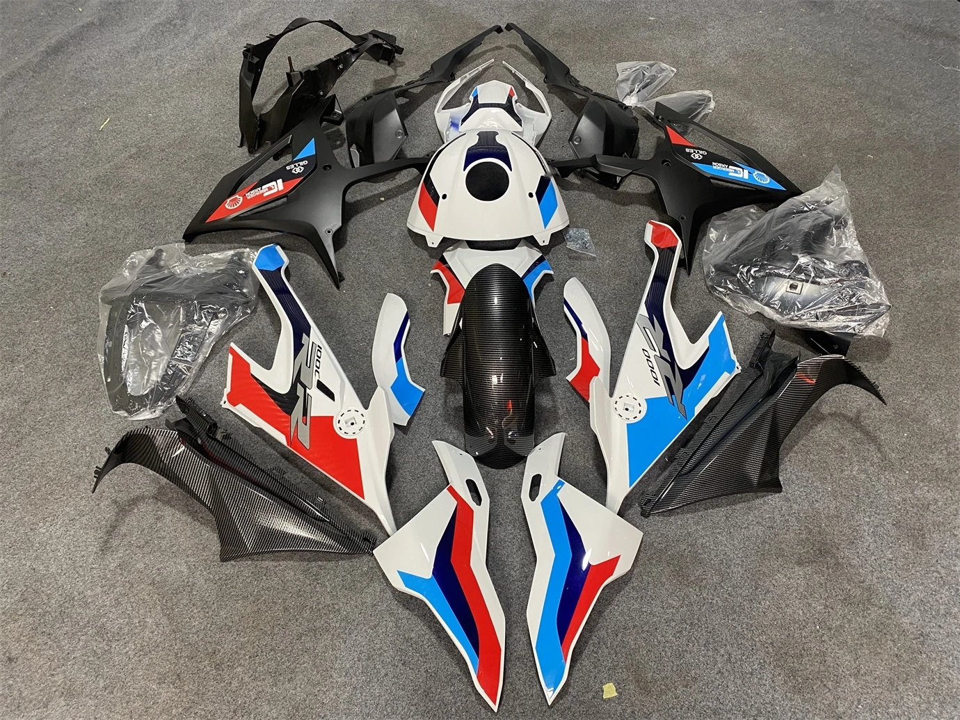

Motorcycle Fairing Kit Suitable for S1000RR 19-22 Years S1000 2019 2020 2021 2021 Fairing White Blue Red Black