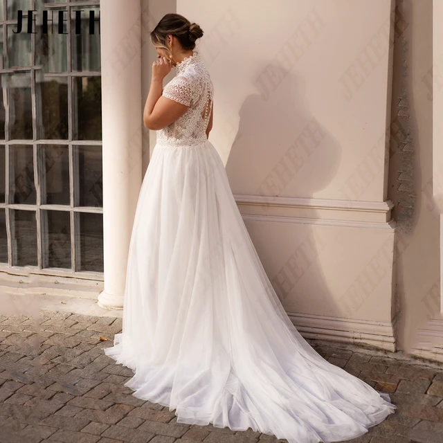 Short Sleeve Bridal Gown A Line Size V Neck Beading Sash Lace Wedding Dress  - China Wedding Dresses and Bridal Wedding Dress price