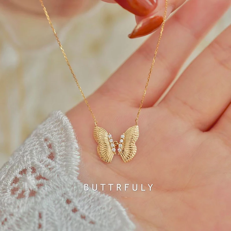 AButterfly 100% 18K Gold Diamond Butterfly Necklace Pendant Fashion Ladies Birthday Gift Fine Jewelry Factory Outlet Wholesale
