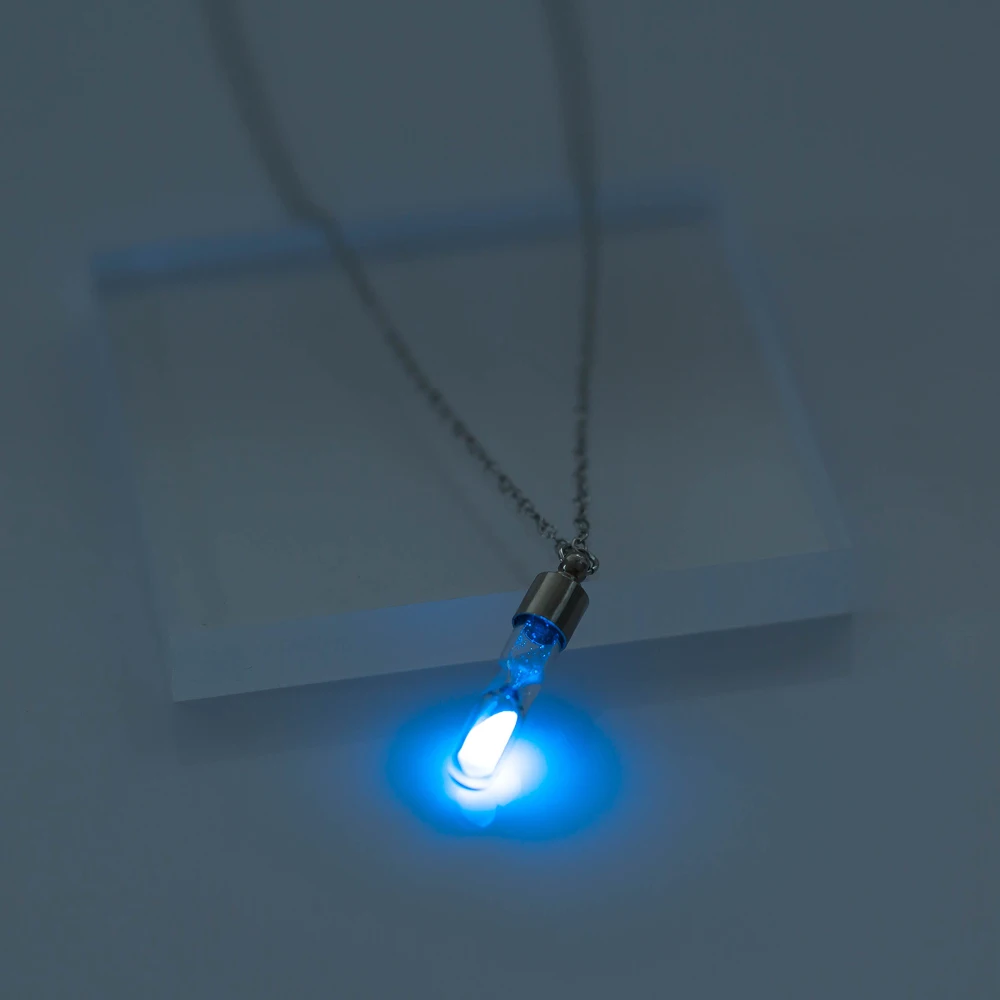 2022 fashion hourglass Luminous Pendant 