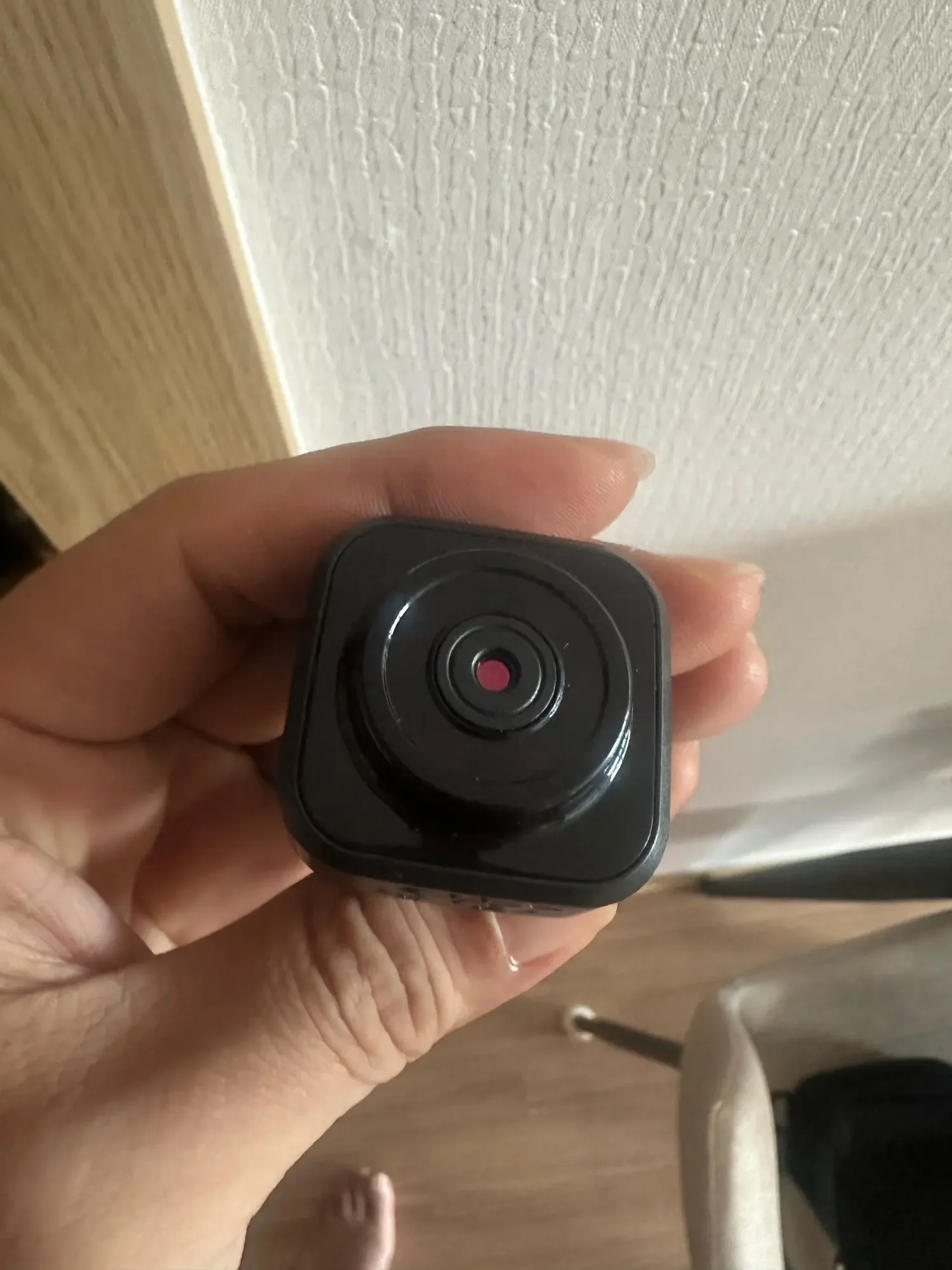 Mini Câmera H9 Wifi HD 1080P photo review
