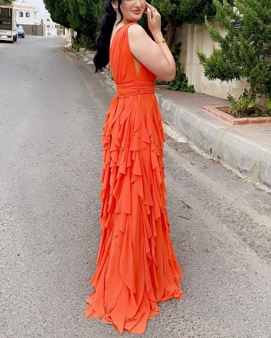 

Elegant A-Line Sleeveless Prom Dresses V Neck Pleated Chiffon Floor Length Backless Simple Party Dresses