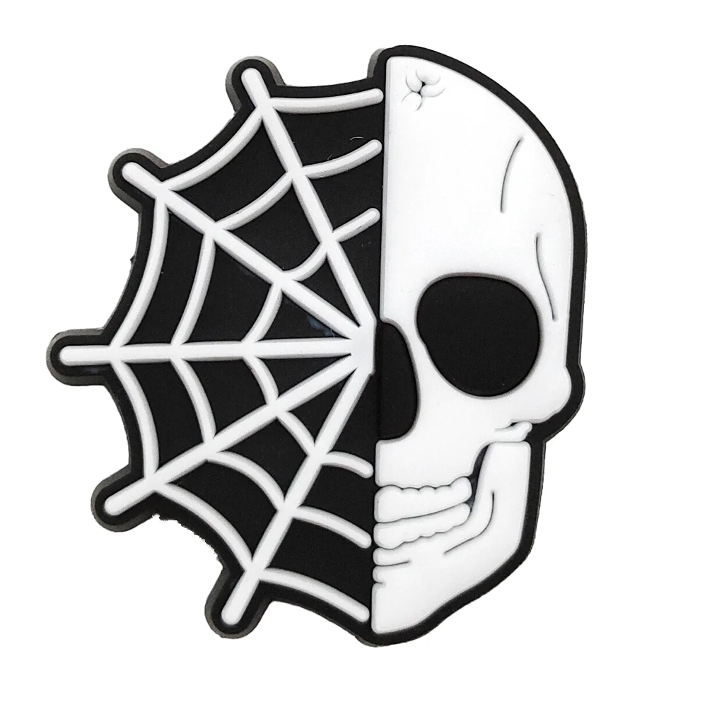 Schwarz weiß cool Ghost Bone Halloween Schuh Charms für Clogs Sandalen Dekoration Schuh zubehör Charms für Freunde Jungen Geschenke – Detail 8