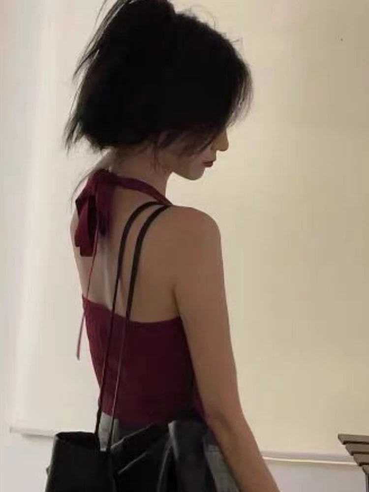 بلوزة قصيرة بورجوندي فاخرة