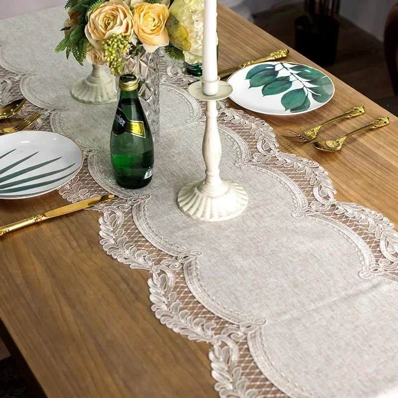 1 Pezzo/4 Pezzi/6 Pezzi Tovaglietta Da Tavolo In Pizzo Bianco, Centrino, Runner Per Tavolo, Copertura Cuscino Per Soggiorno, Camera Da Letto E Sala Da Pranzo | SHEIN ALIA