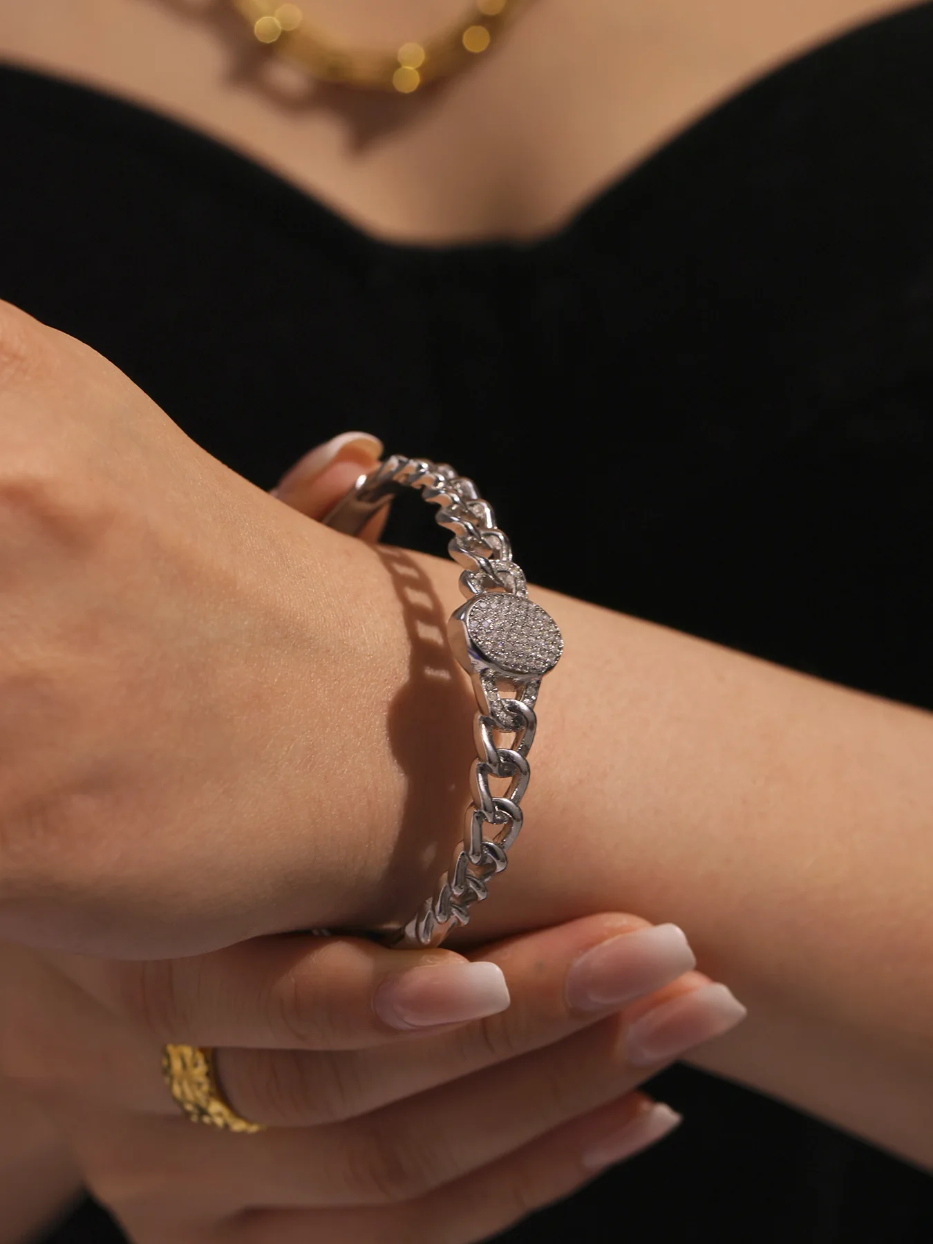 Weiß-Rosa Zirkonia Luxus-Armband Hochwertiges Edelstahl 18K Vergoldetes Paar-Armreif Wasserfester Schmuck – Detail 4