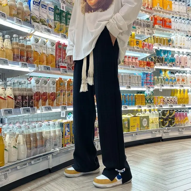 Calças de Moletom Masculinas para Momentos Casuais, Confortáveis e Estilosas 4 Calças de Moletom Masculinas Confortáveis e Estilosas