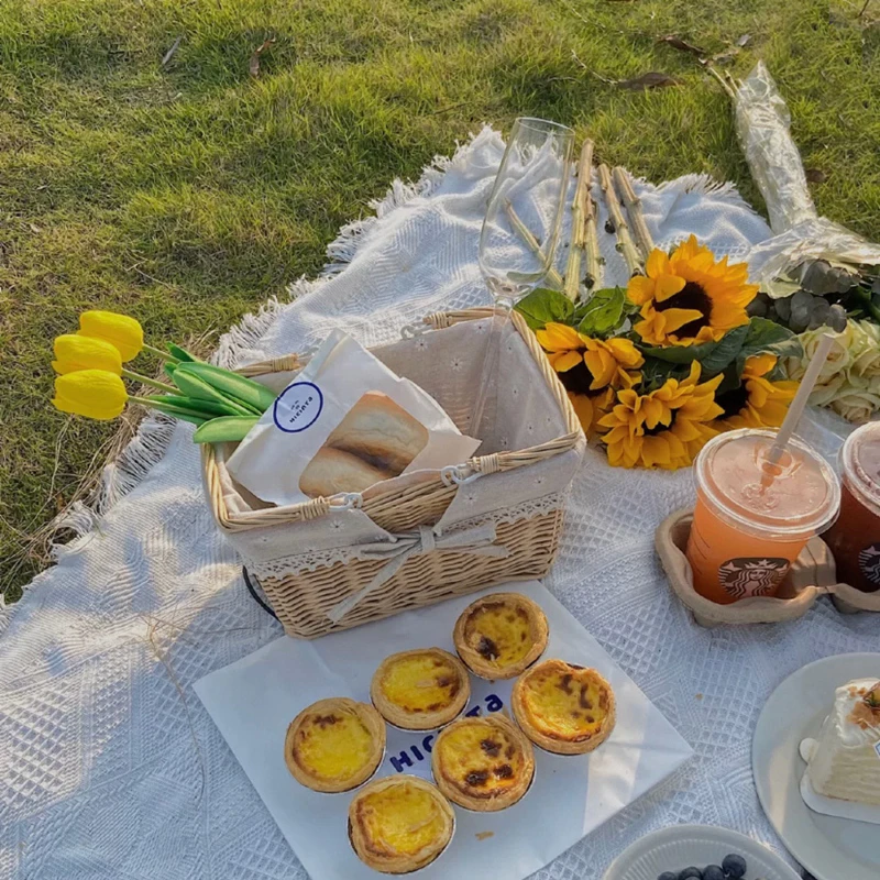 Beach Picnic Blanket with Tassels 2