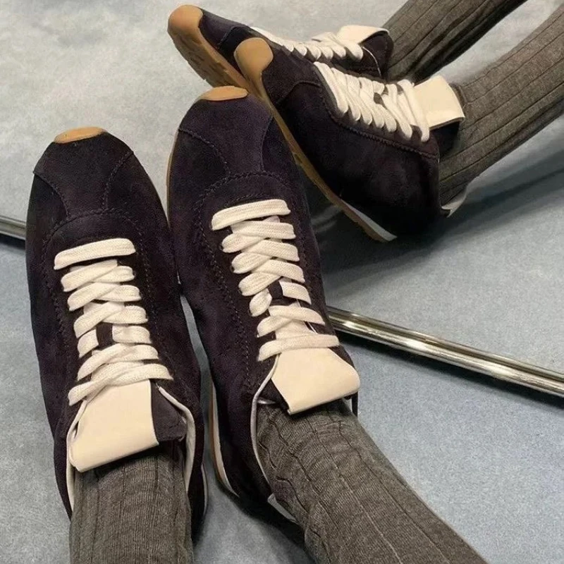 Basic Solid Color Casual Shoes, Lightweight And Comfortable, Versatile Shoes For Campus Shopping_voghion.com