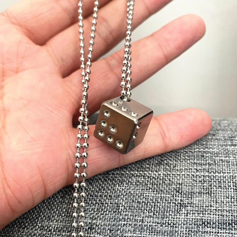 

Титановые искусственные игральные кости TC4, маленький инструмент для повседневного использования, серый круглый титановый кубик, угадывающие кубики, питьевое пиво и холодные напитки