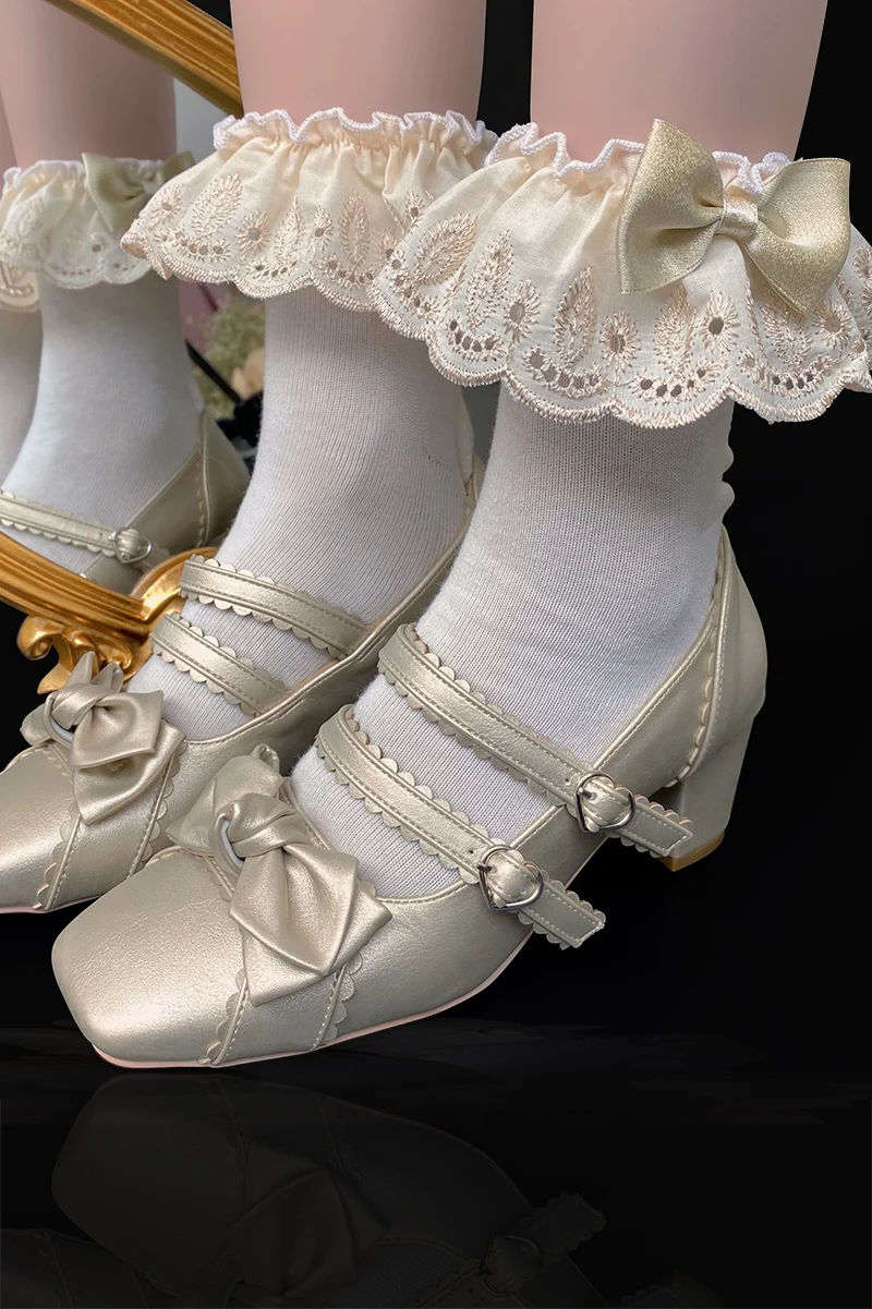 Retro Lace Embroidered Bow Champagne Gold Lace Pure Cotton Socks Lolita Maiden Girls Lace Socks Spring and Autumn Socks