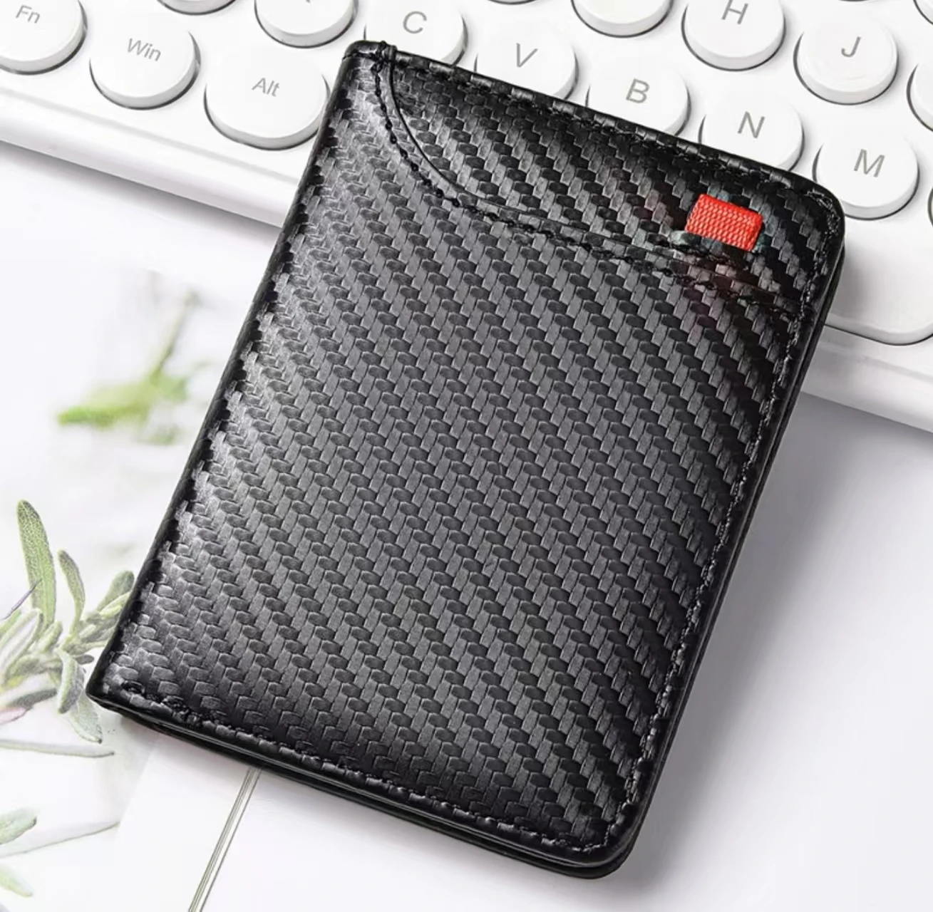 Men's Slim Bifold Wallet - Sleek Design with Vertical ID Window and Multi-Card Capacity