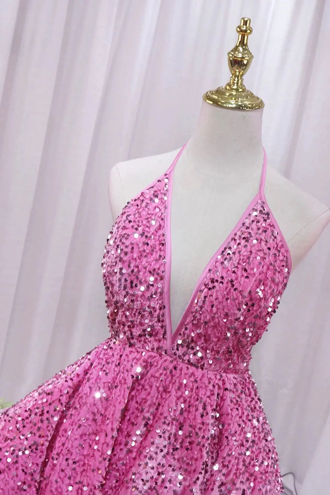 Sexy Elegant Cocktail Dress Halter Deep V-Neck Backless Tiered Sequin Sparkly Puffy A-Line Mini Prom Dresses Plus Size Customize