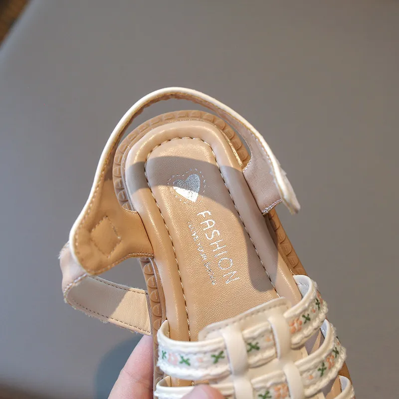 Kids Embroidery Thin Band Cross Sandals Cover Toes Shoes Baby Girls Boys Hoop Loop Sandal Summer Child Barefoot Beach Shoe for