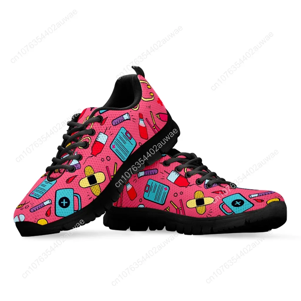 Scarpe da ginnastica esterno leggere con stampa medica di pronto soccorso rosa scuro scarpe mediche  infermiera scarpe