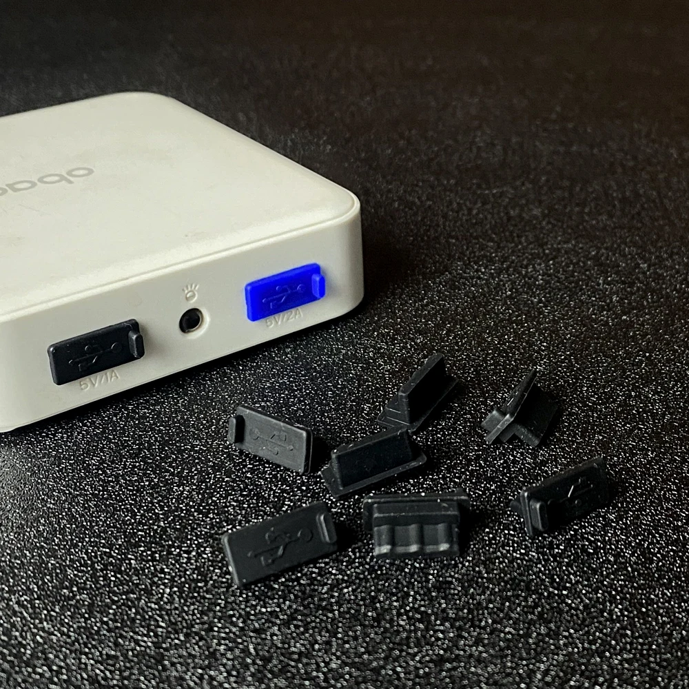 USB Dust Plug Charger Port Cover Cap Female Jack Interface Universal Silicone Dustproof Protector Tablet PC Notebook Laptop 50