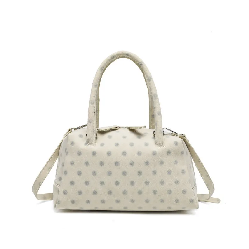 Light Luxury Brand Design Shoulder European American Retro Tote New High-end Underarm Bag Stylish Versatile Commuter Bag