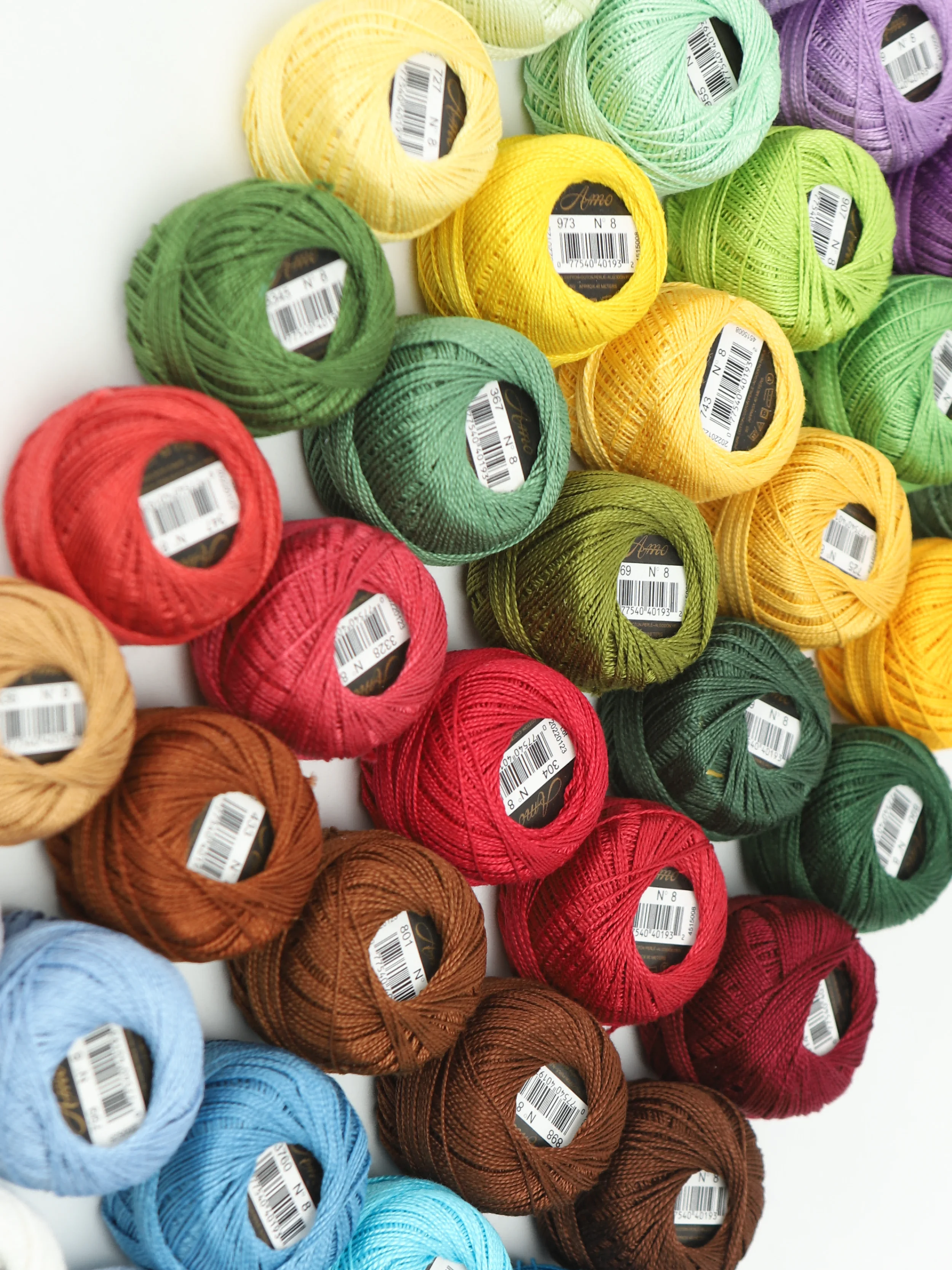 Confezione da 8 ZEPELINES 100% cotone perlato egiziano mercerizzato per lavori fai da te e uncinetto o a maglia a mano con una finitura elegante. (8 X 75gr)… (5, BLU 4
