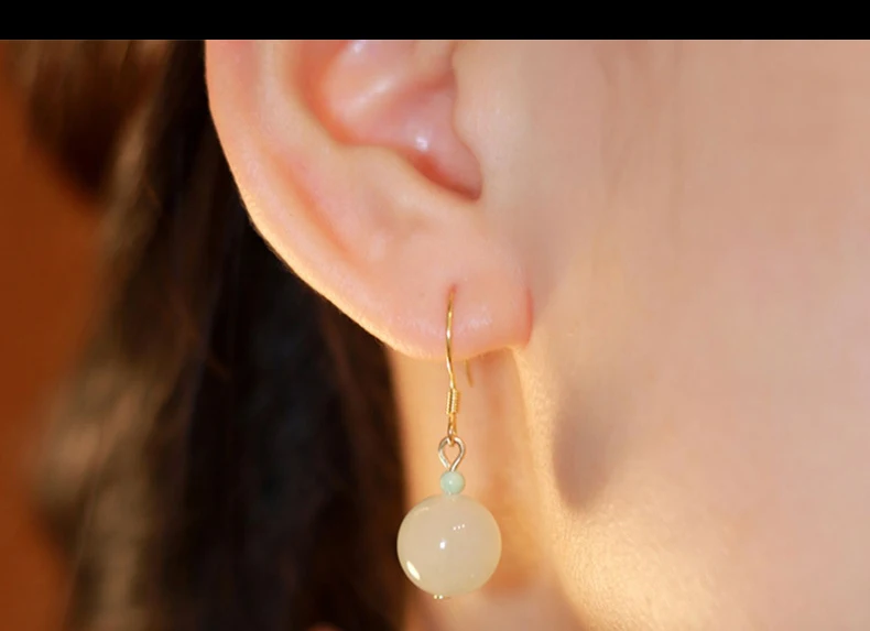 Hetian Jade Ohrringe Kleine vielseitige Ohrringe Nischendesign Senior Sinn für alten Stil Jade Ohrringe Mädchen Geschenk – Detail 8