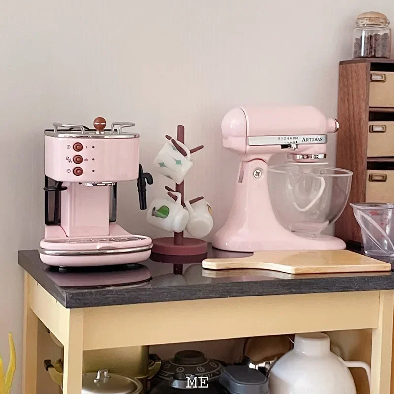 

1:6 Metal Stand Mixer Chef Machine Blender Model Kitchen Dollhouse Miniature Furniture For OB11 BJD Lol Blyth Dolls Accessories