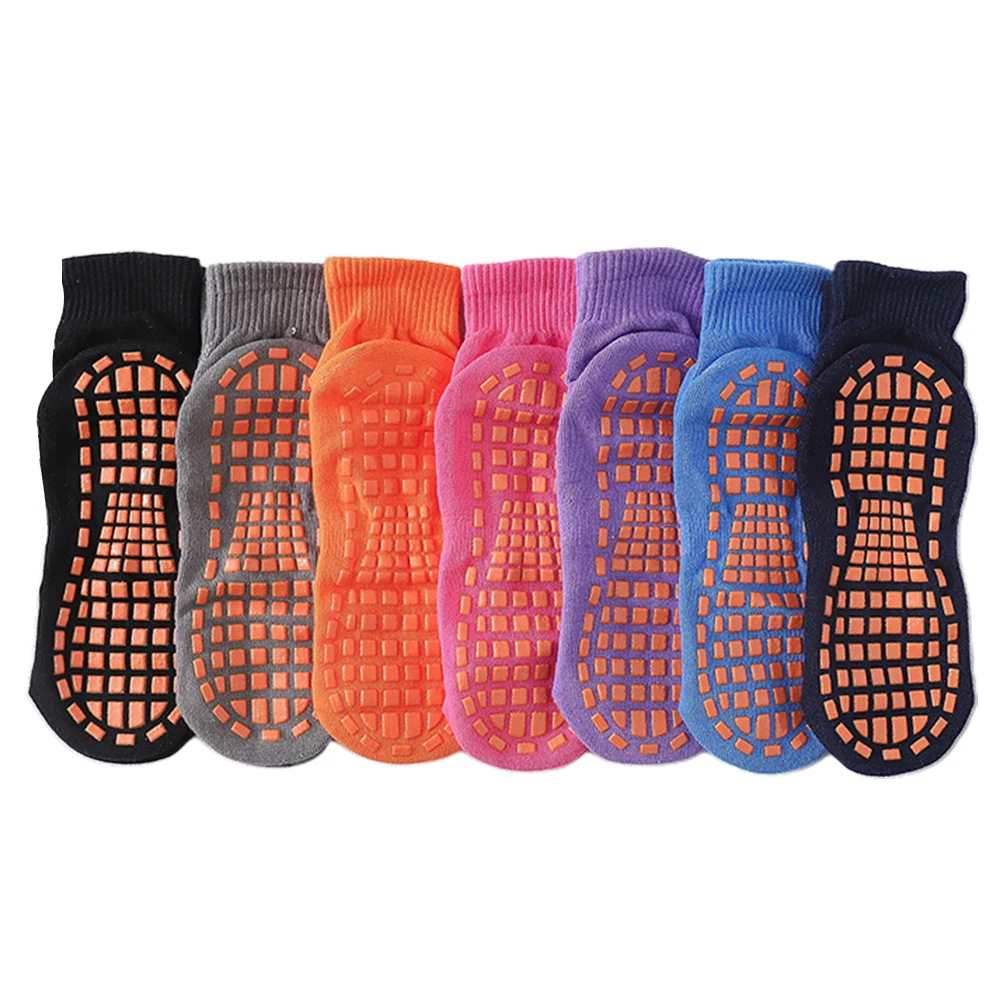 1 pairs Yoga Pilates Trampoline Women Socks for Adult Silicone Anti-Slip Grip Cotton Socks Floor Foot Massage Fitness Clot