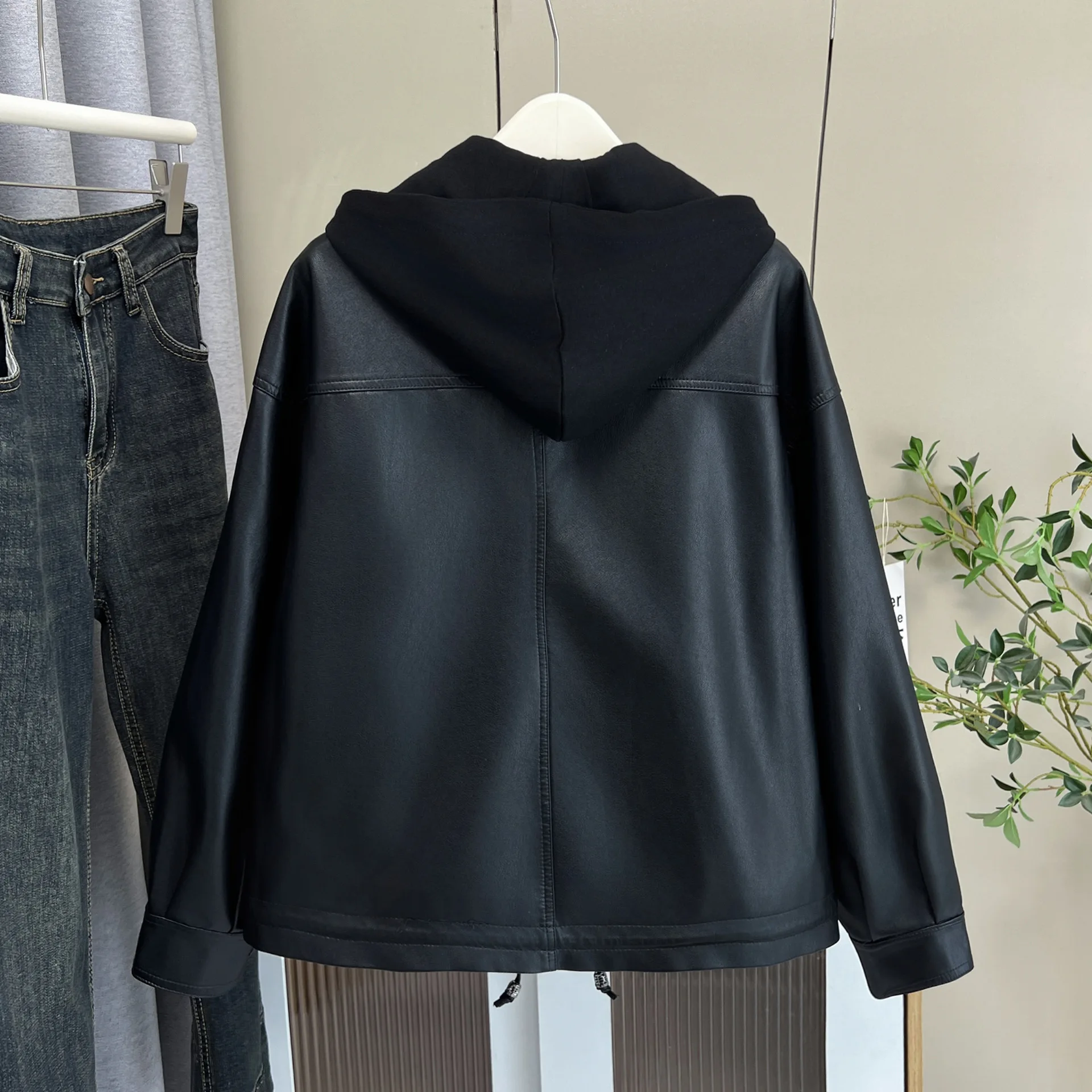 Fashion Plus Size Women's Leather Jacket Autumn New Loose Black Hooded Large Pocket PU Zipper Coat 6633