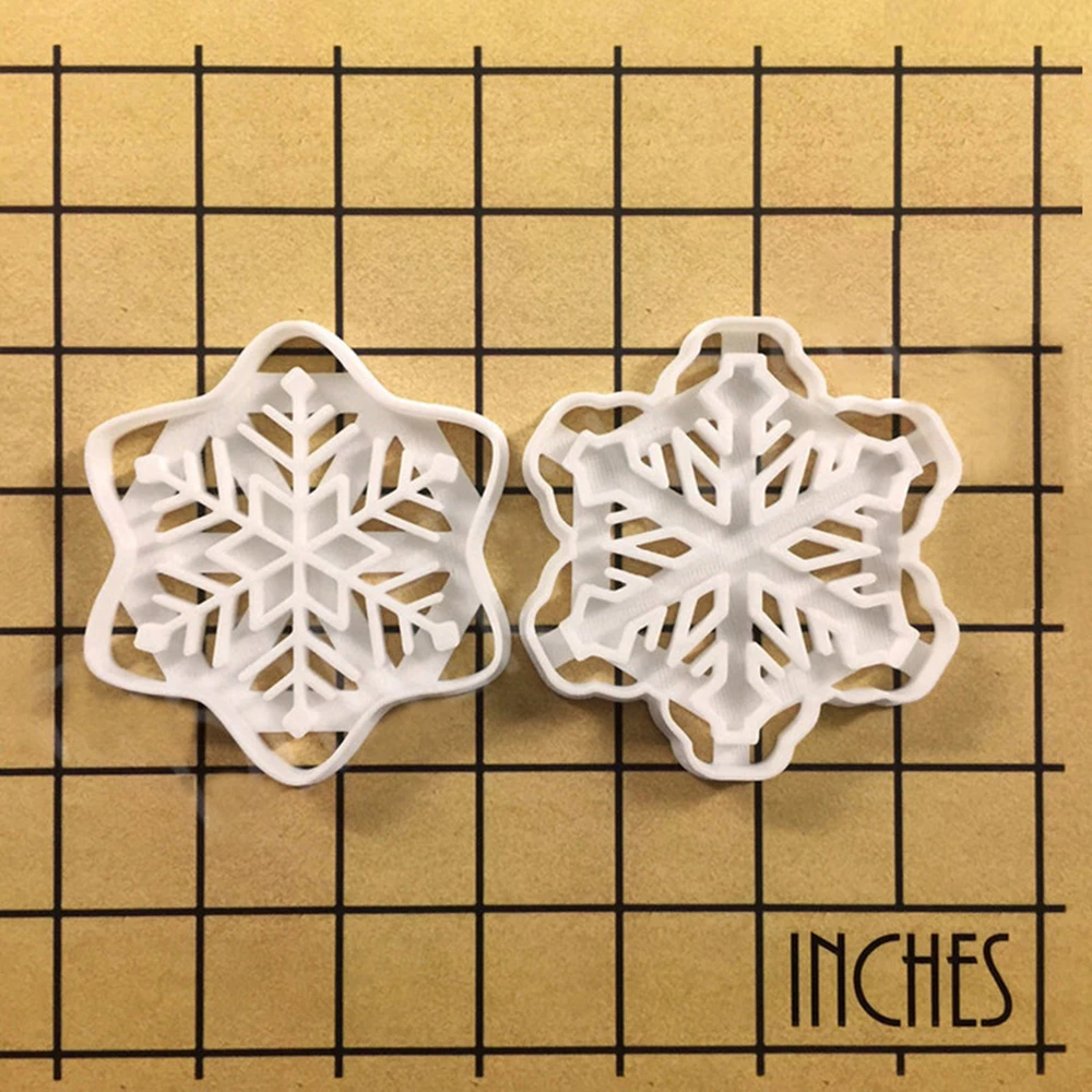 Description Picture 3 of itemChristmas Cookie Cutter Xmas Snowflakes Santa Claus Fondant Biscuit Embossing Mold DIY Plastic Pastry Baking Mould Kitchen Tools