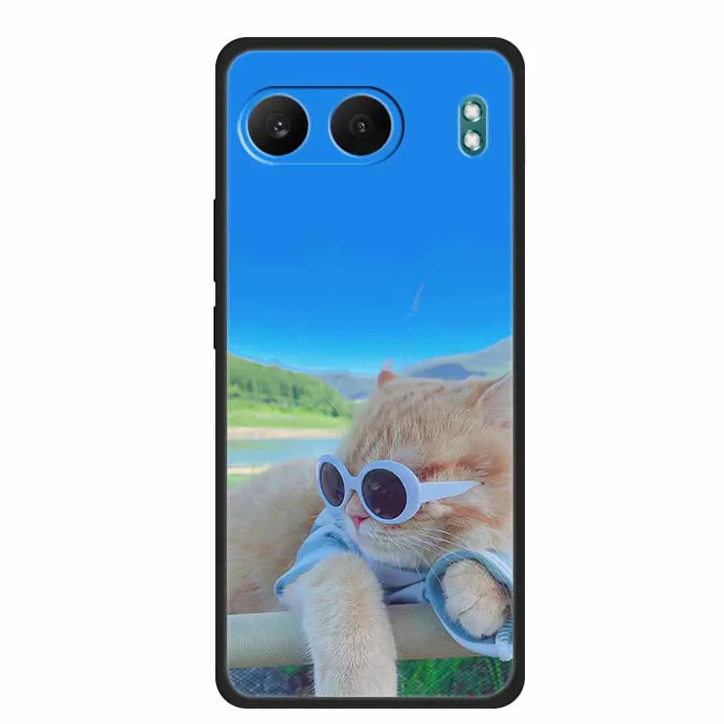 Astronaut Design Soft Silicone TPU Phone Case - Space-Themed Back Cover