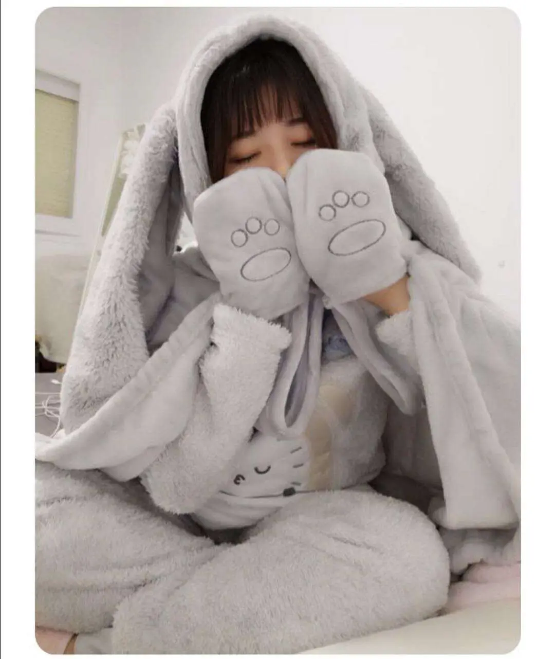 Spanish Winter Long Ears Grey rabbit thick cape can be worn outside Cloak Robes