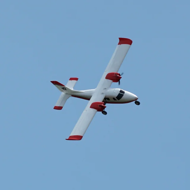 Xfly Model 850mm-P68 Twin Engine Propeller Novice Practice Plane Model Airplane Toy Airplane Hand Brain Concorde 3