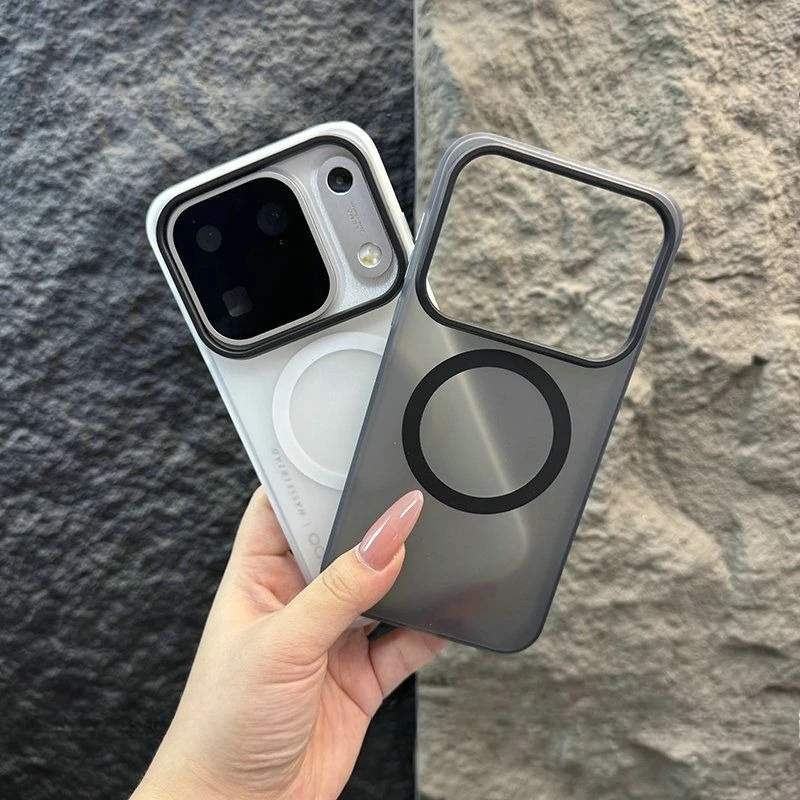 Magnetic Matte Translucent Anti-Fall Dustproof Phone Protection Case